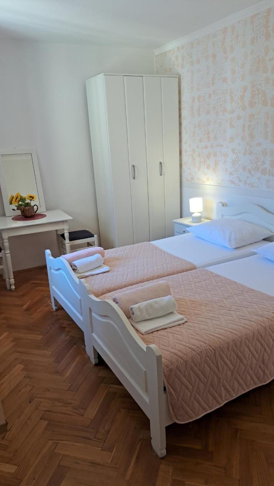 Guesthouse Villa Stanovic Vlaho ツァヴタット エクステリア 写真