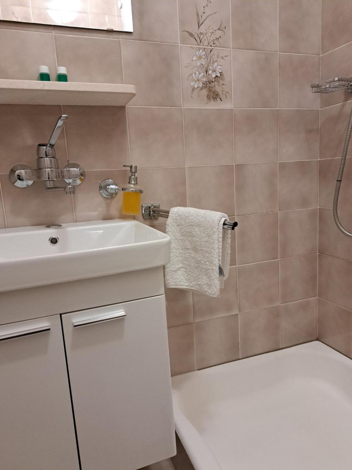 Guesthouse Villa Stanovic Vlaho ツァヴタット エクステリア 写真